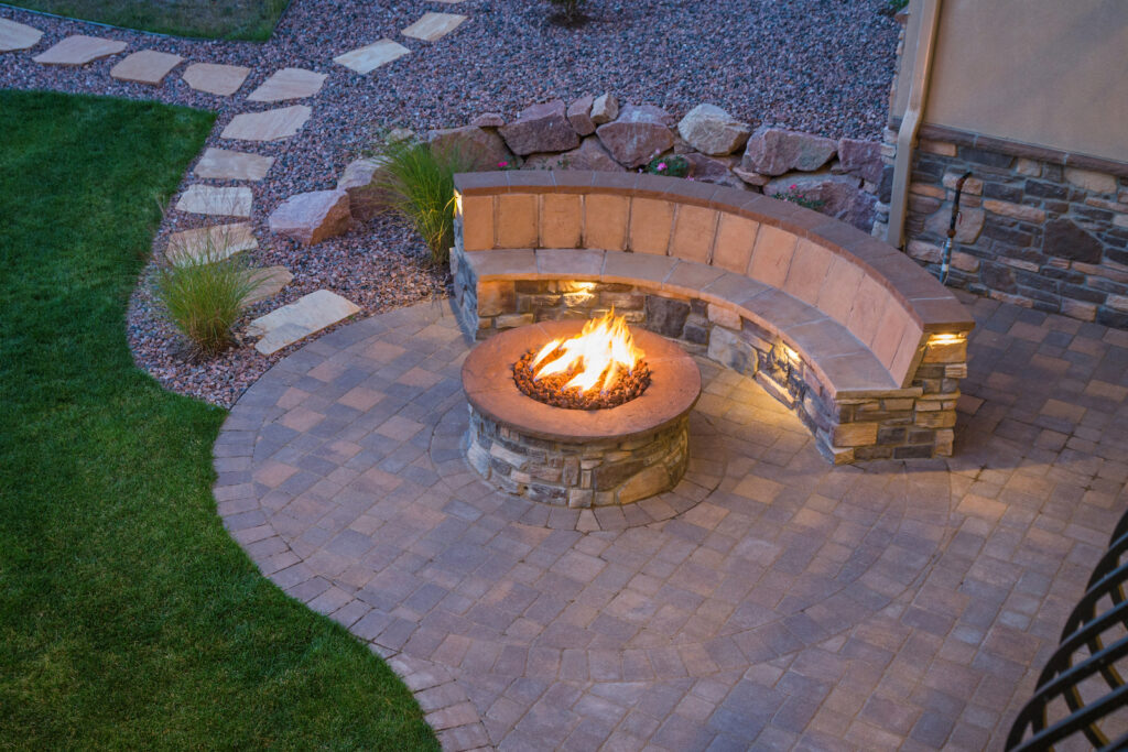 Amazing Backyard Fire Pit